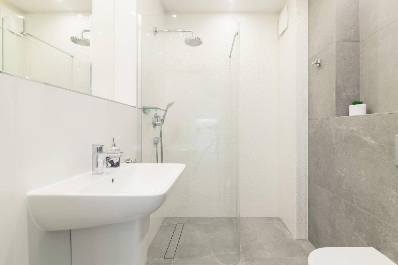 Grand Apartments - Okrzei Residence Sopot Kültér fotó